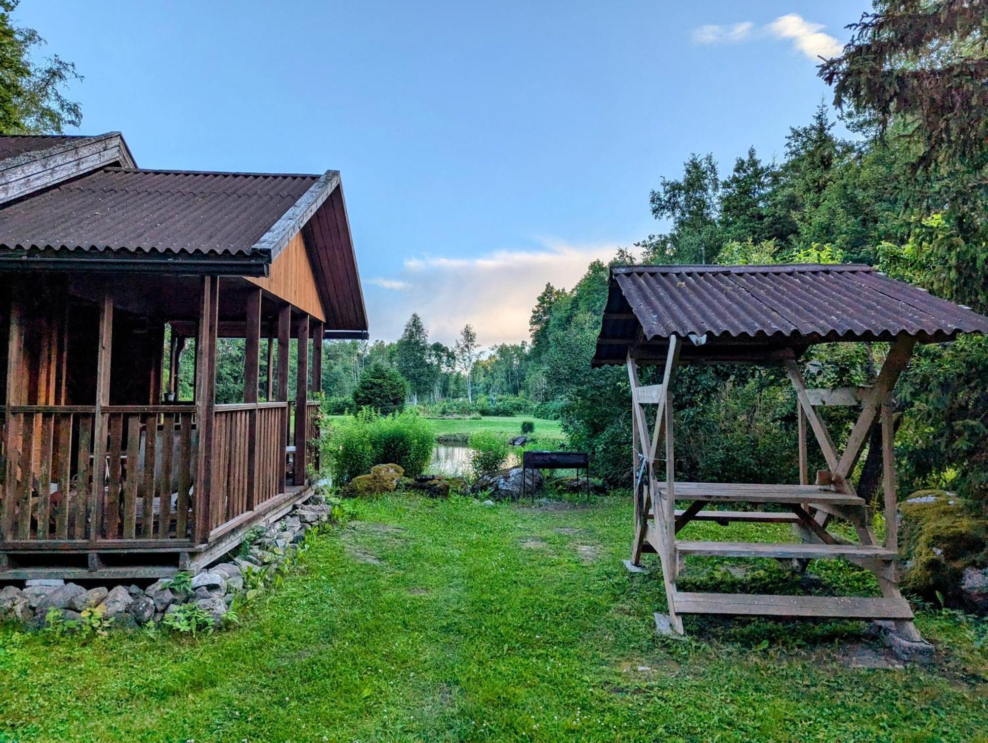 Rehe Turismitalu Guest House Kuijoe Exterior photo